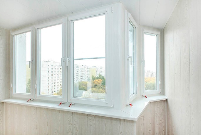 Окна Rehau, утепление и полная отделка ламин. панелями